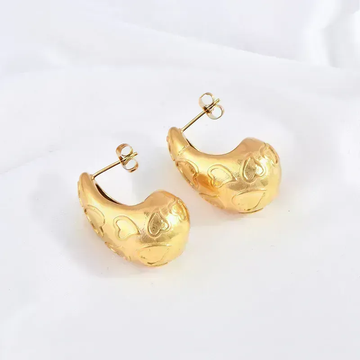 Pendientes de gota y corazones