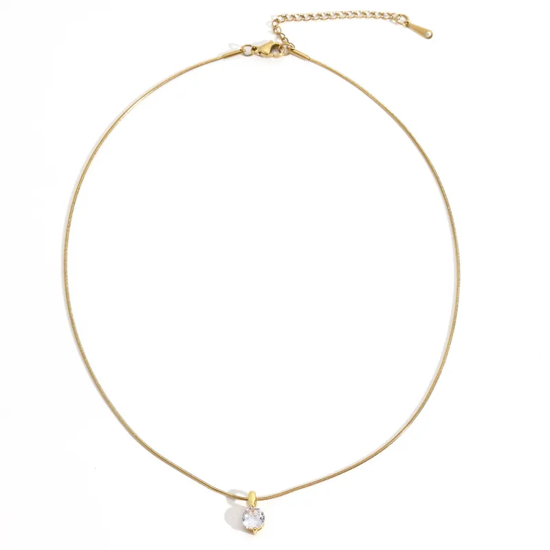 Cadena cristina con zirconia